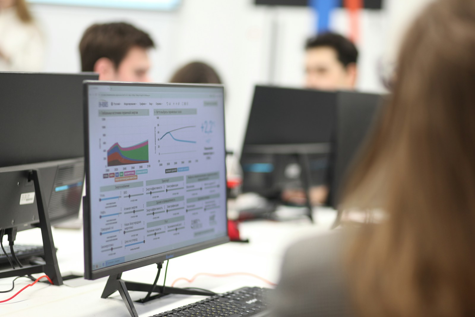 Quels KPI financiers suivre pour piloter efficacement une entreprise digitale ?