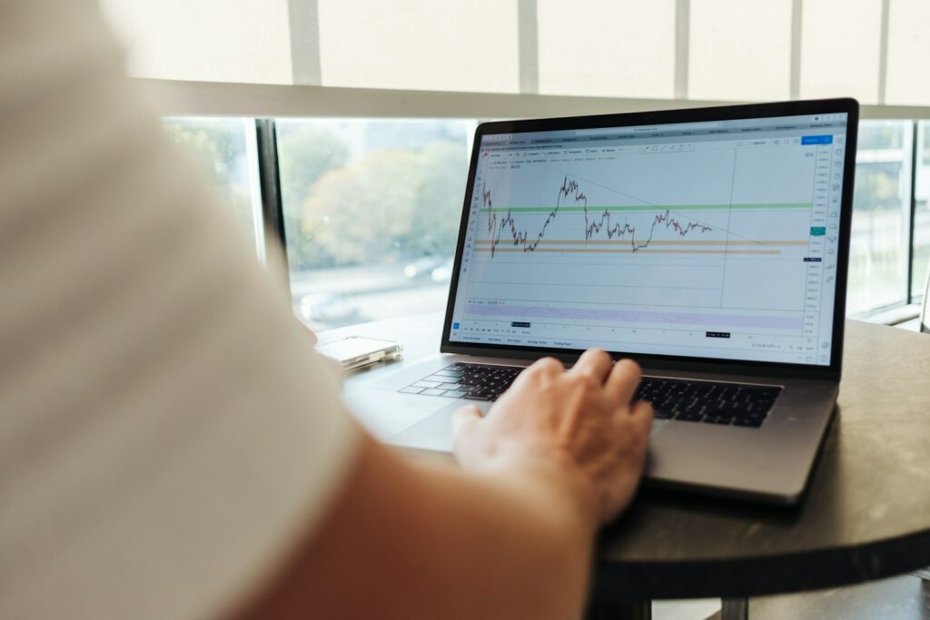 Optimiser ses stocks : la méthode d'un expert en gestion d'entreprise