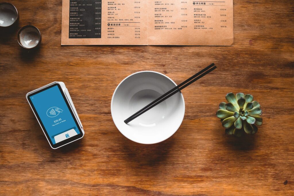 Les secrets des restaurants qui affichent complet : l’œil de l’expert en gestion d’entreprise